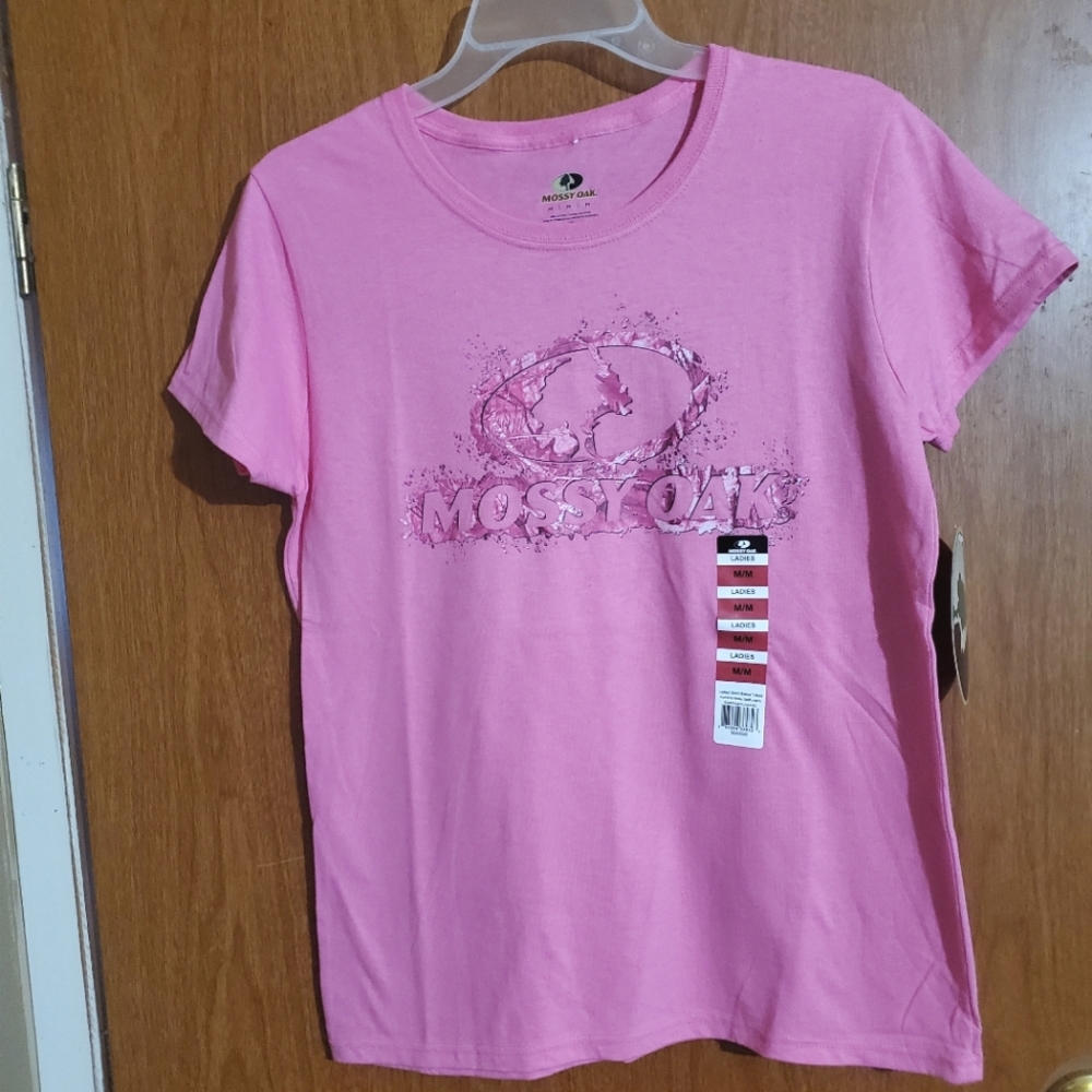 Women's mossy oak t-shirt